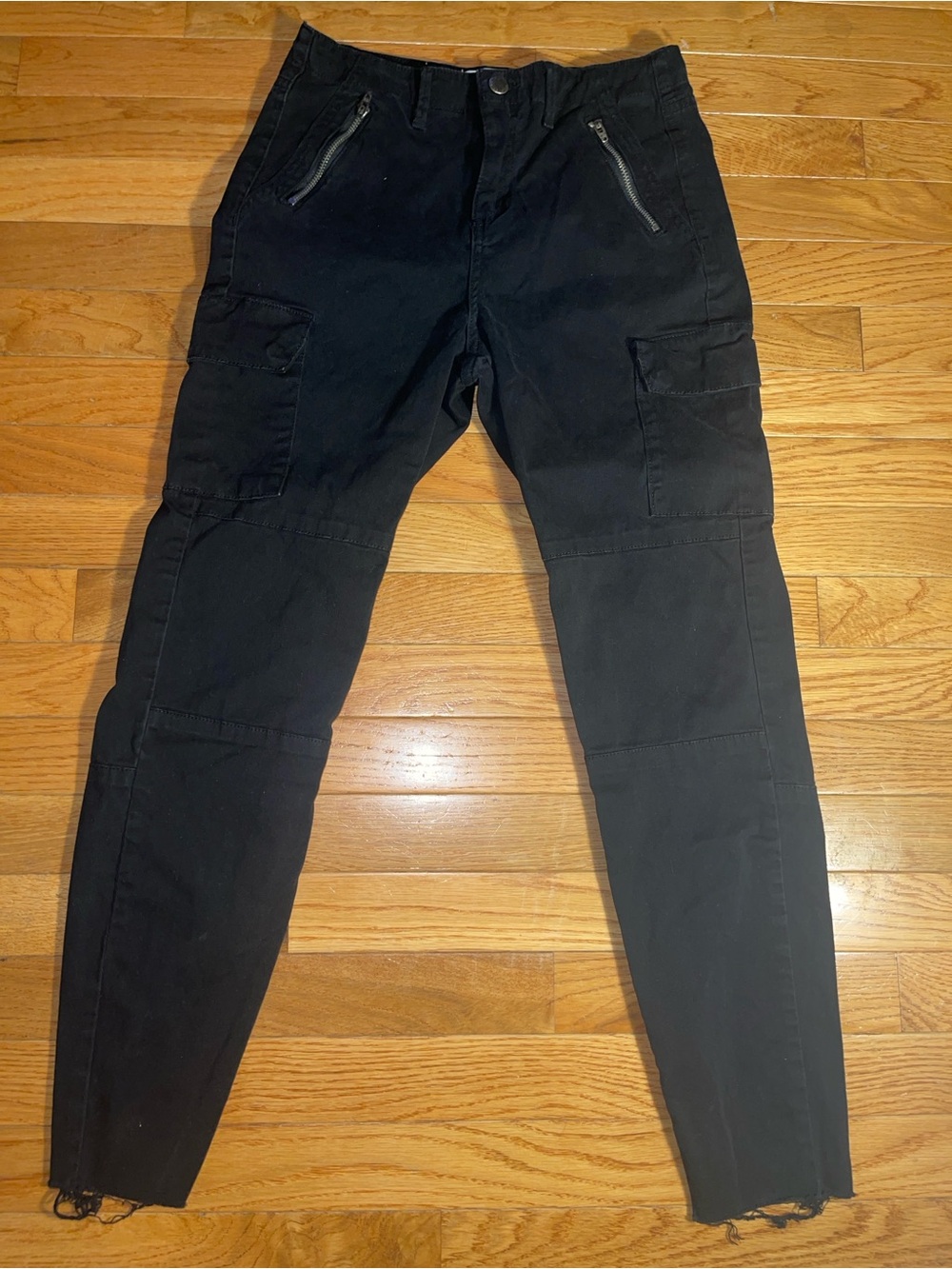 Velvet Heart Black Maddox Skinny | Size 28 | cargo And zipper detail